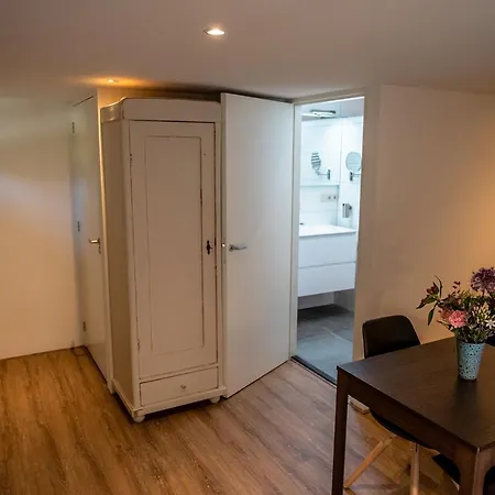 De Scherpenhof, Landelijk Gelegen Met Optie Jacuzzi Leur