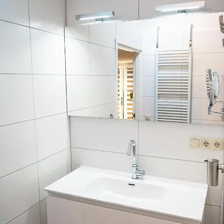 לינה וארוחת בוקר De Scherpenhof Leur