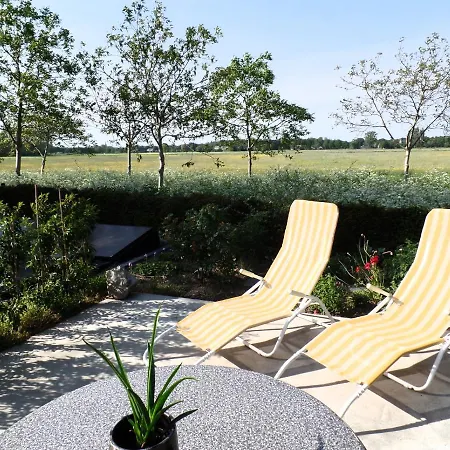 De Scherpenhof, Landelijk Gelegen Met Optie Jacuzzi 4* Leur