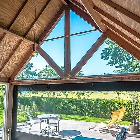 De Scherpenhof, Landelijk Gelegen Met Optie Jacuzzi 4* Leur