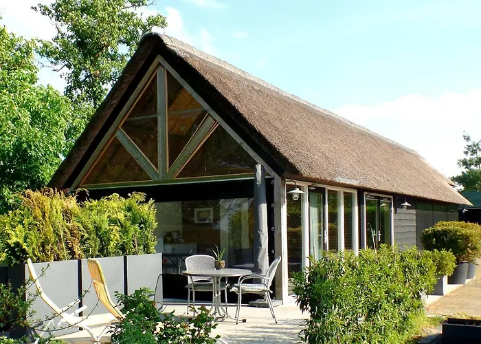 De Scherpenhof Bed & Breakfast Leur