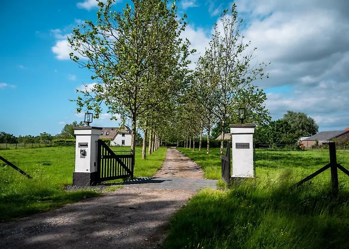 De Scherpenhof Bed and breakfast 4*